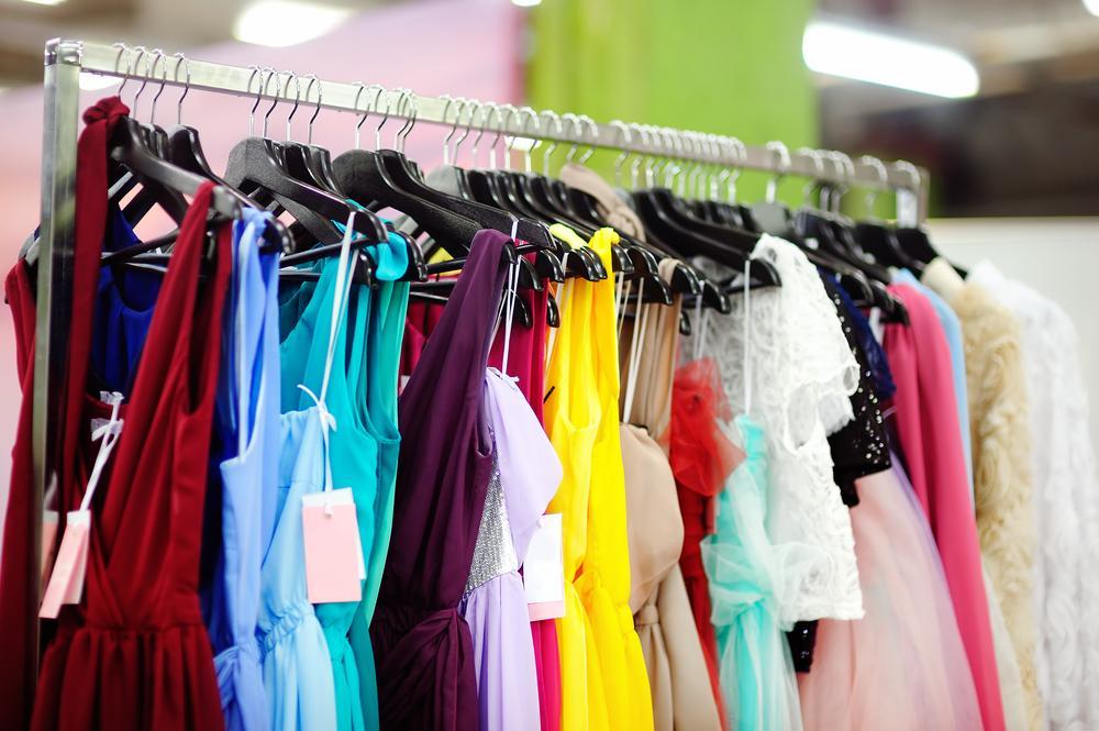 7 Ways to Stay Body Positive While Bridesmaid Dress Shopping